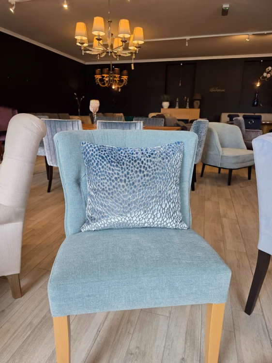 108f289192c81eb41687bbc483e69da6.jpg